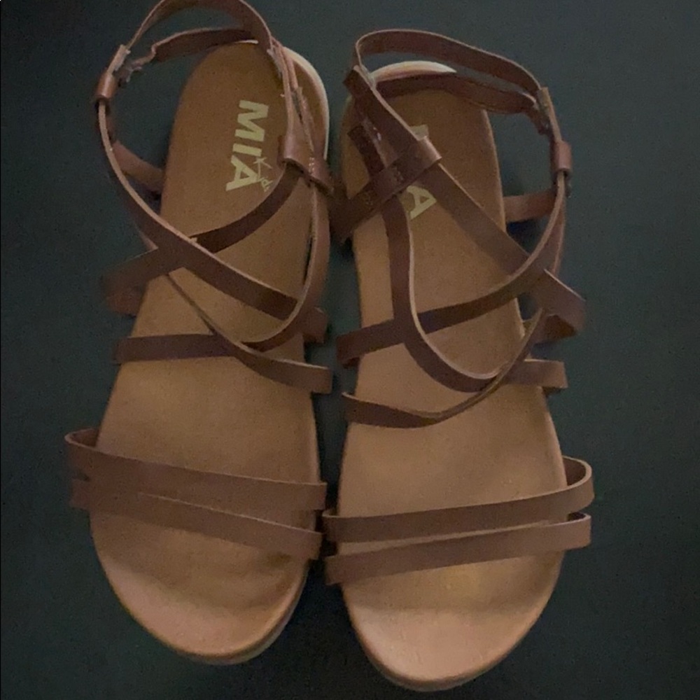 NWOT Mia Sandal